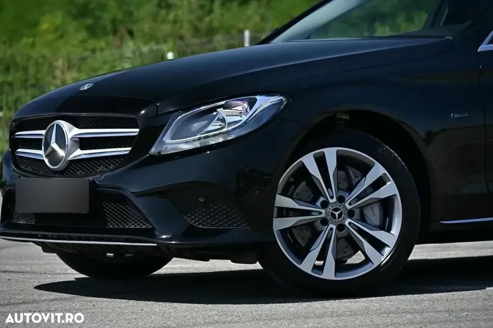 Mercedes-Benz C - 2