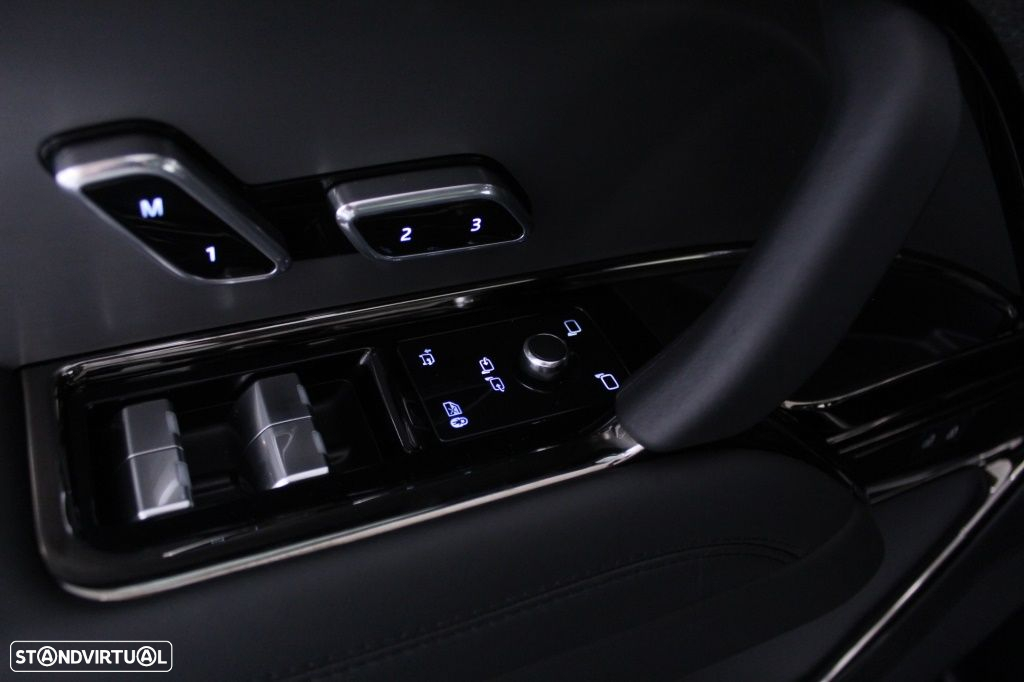 Land Rover Range Rover Sport 3.0 P440e Dynamic SE - 17
