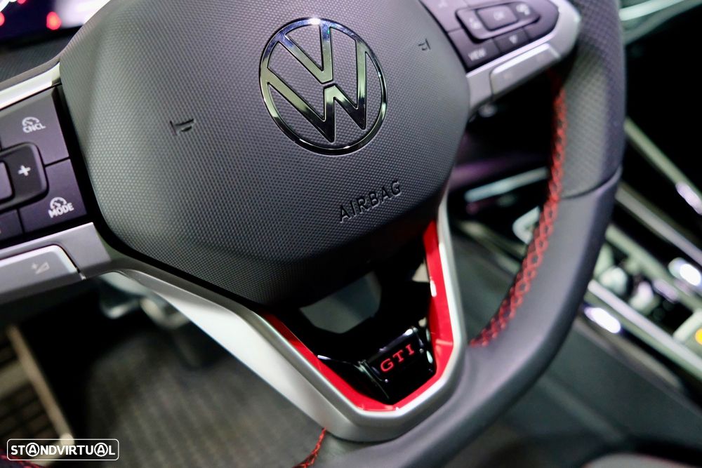 VW Golf 2.0 TSI GTI DSG - 15