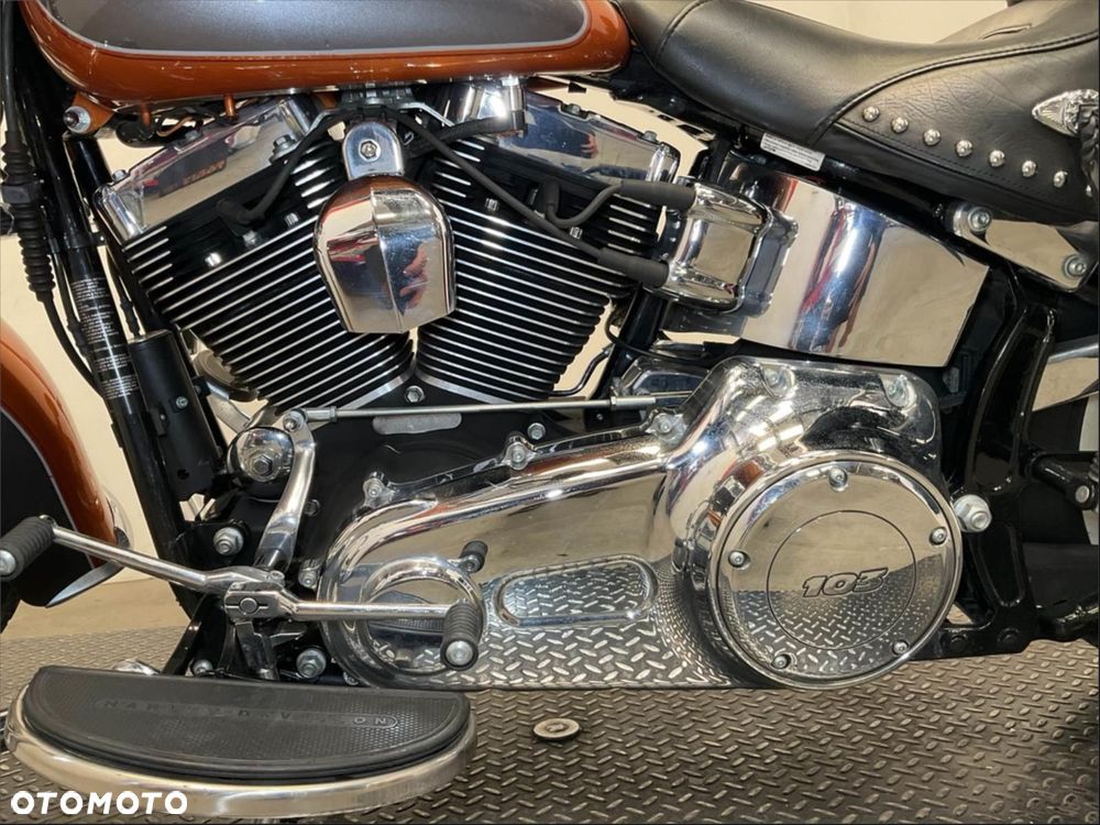 Harley-Davidson Softail Heritage Classic - 7