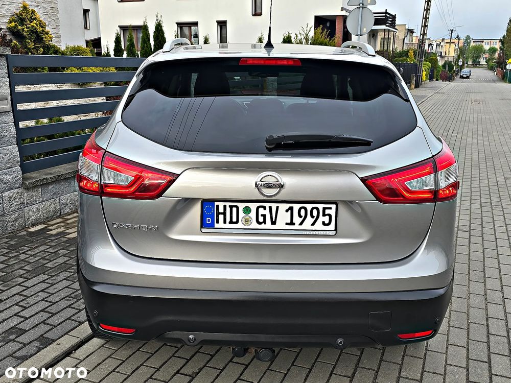 Nissan Qashqai 1.5 dCi 360 - 14