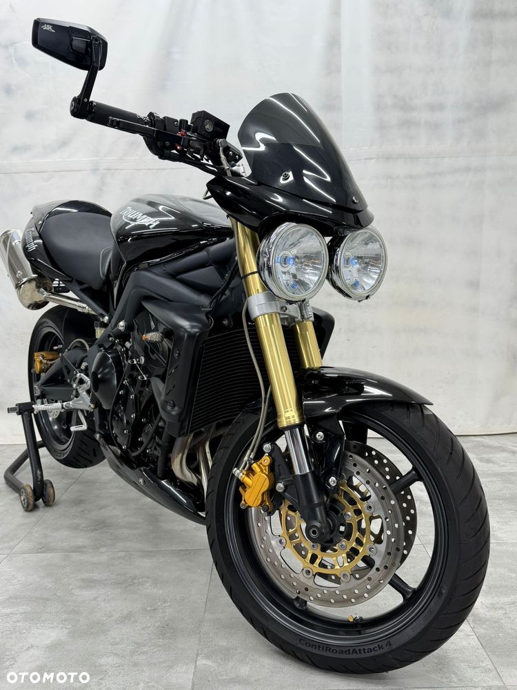 Triumph Street Triple - 24