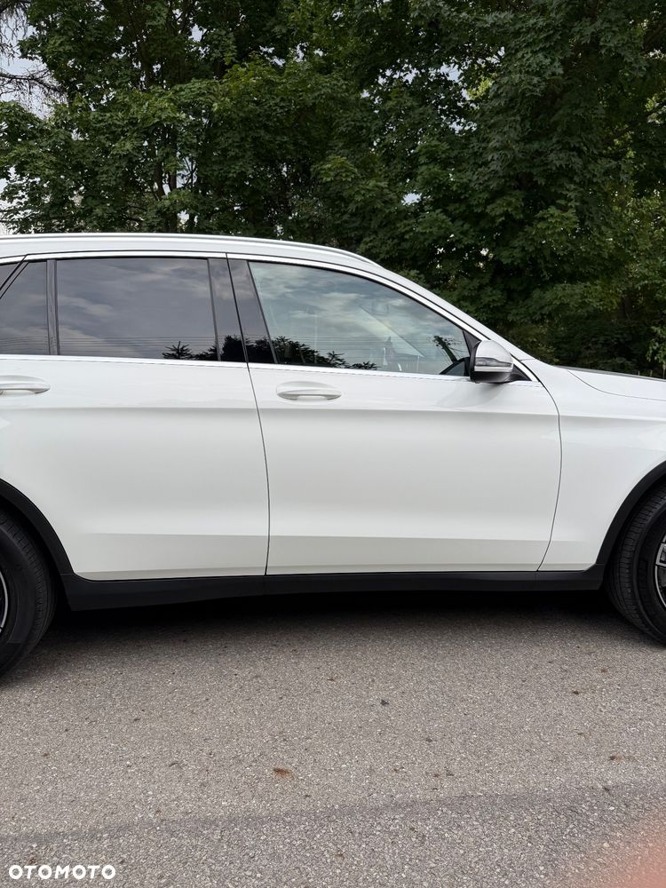 Mercedes-Benz GLC 220 d 4-Matic - 11