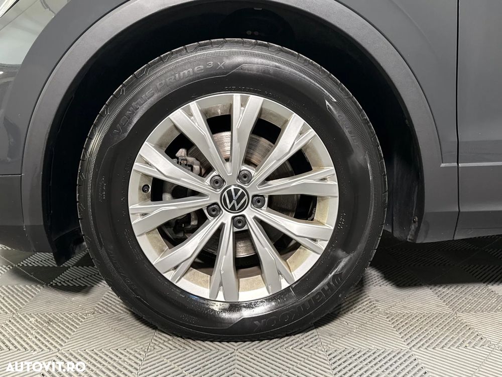 Volkswagen Tiguan - 14