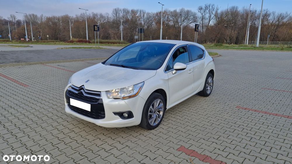 Citroën DS4 e-HDi 115 Chic - 5