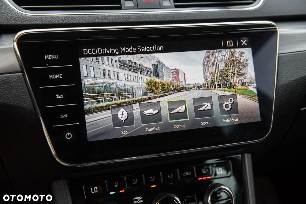 Skoda Superb 2.0 TDI DSG L&K - 23