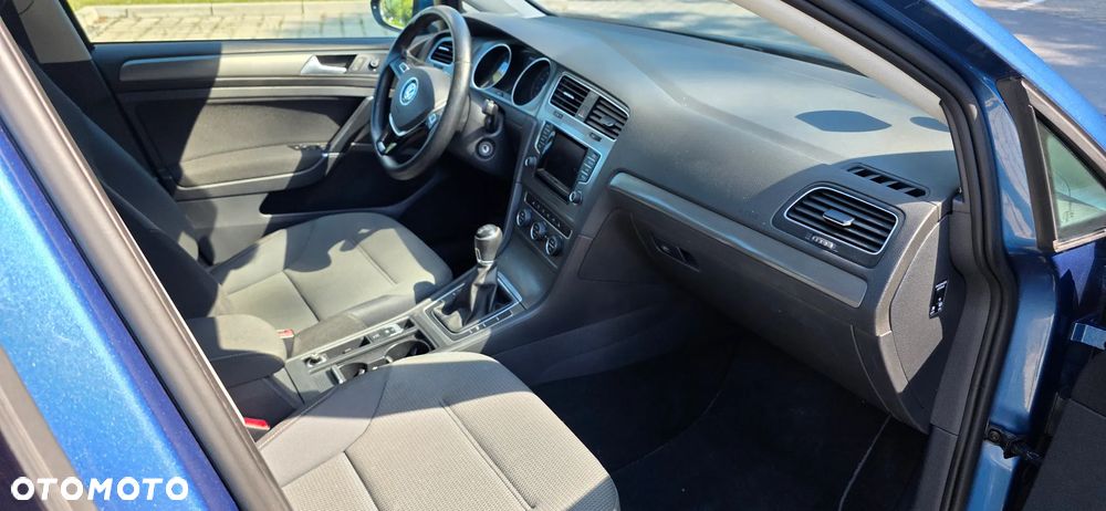 Volkswagen Golf 1.6 TDI DPF BlueMotion Technology Comfortline - 11