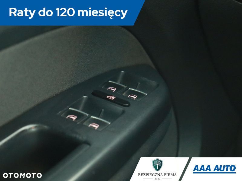 Volkswagen Touran - 15