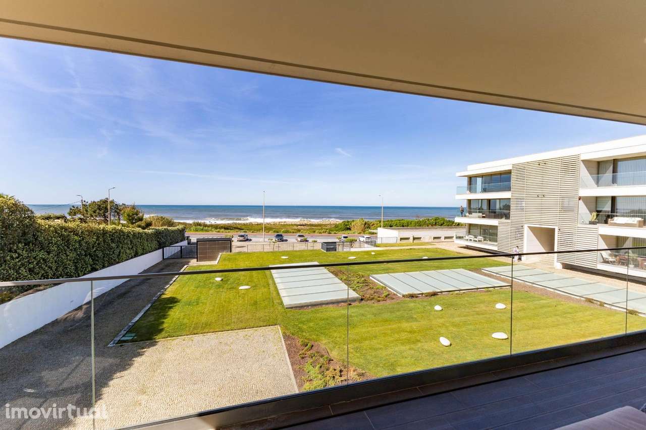 T3 de Luxo na 1.ª Linha de Mar, Madalena ,170m2 Úteis ,Box 69m2... - Grande imagem: 2/43