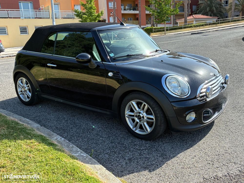 MINI Cabrio Cooper D - 20
