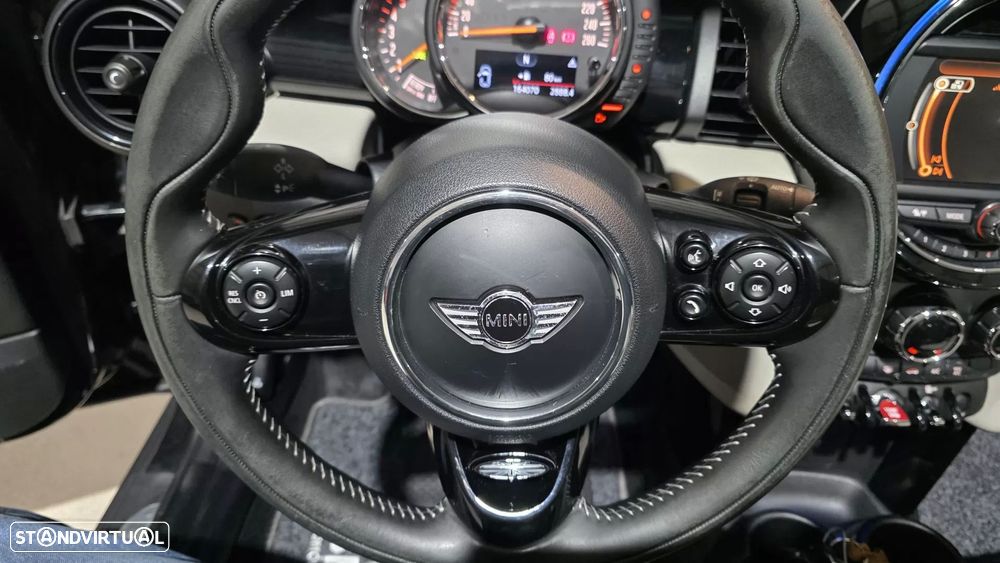 MINI Cabrio Cooper D - 27