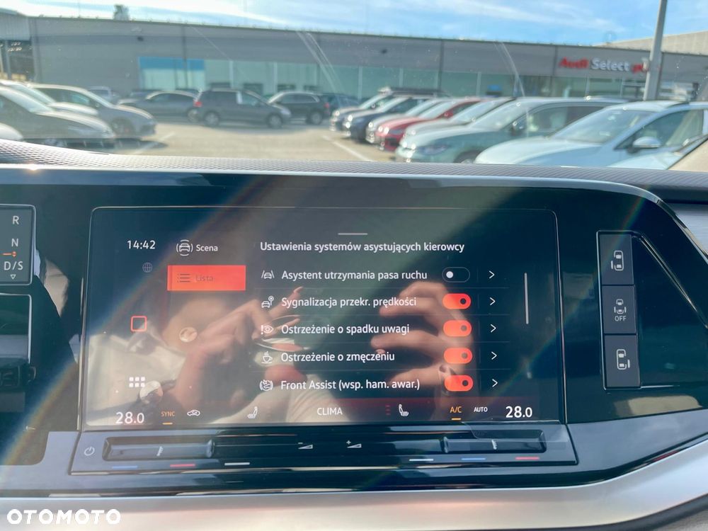 Volkswagen Multivan 2.0 TDI L2 Life DSG - 29