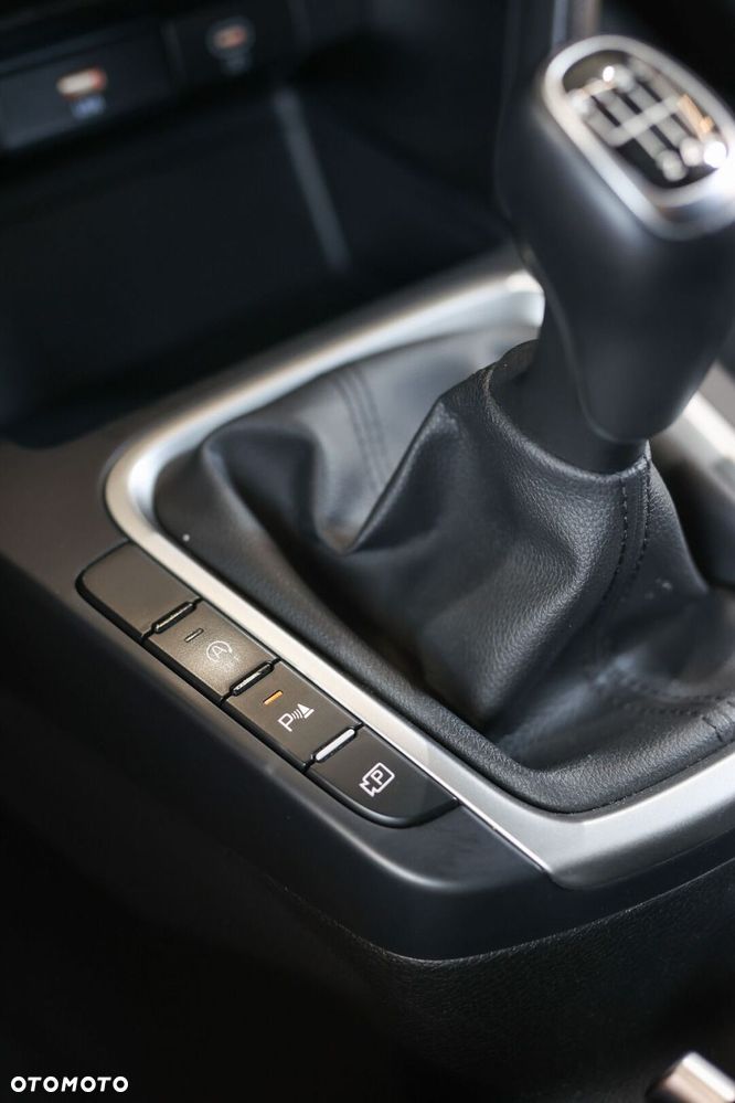Kia XCeed 1.5 T-GDI L - 37