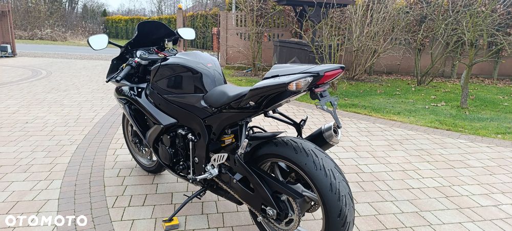 Suzuki GSX-R - 5