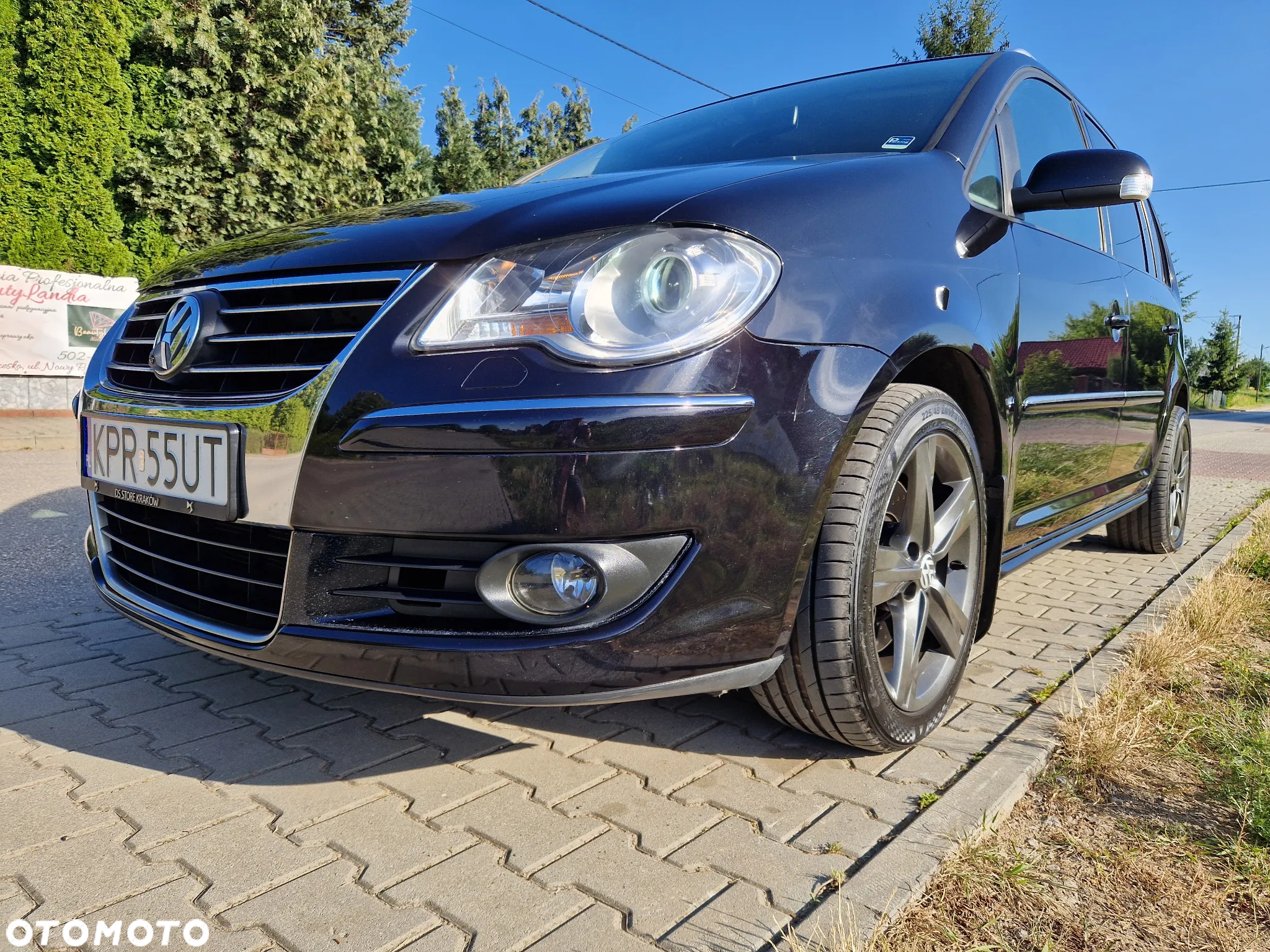 Volkswagen Touran 2.0 TDI DPF Highline DSG - 2