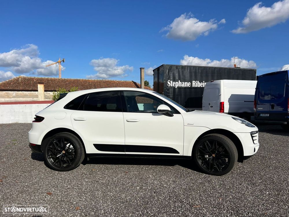 Porsche Macan S - 13