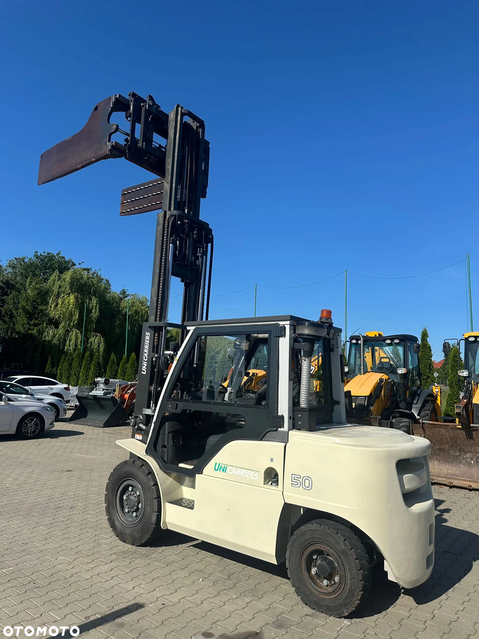 Nissan Unicarriers 50 DG1F4A50Q  /5 T /4,5 m /R.2018/3680h - 12