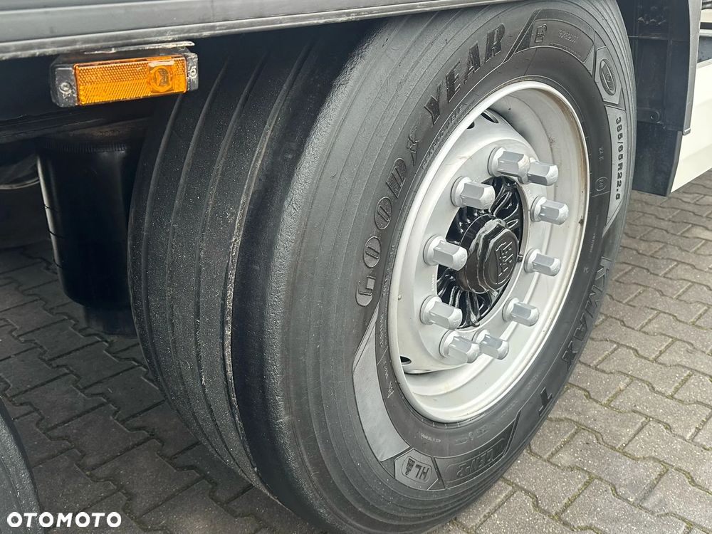 Krone STANDARD / FIRANKA / XL / FABRYCZNE OGUMIENIE / MAŁY PRZEBIEG / STAN BARDZO DOBRY - 19
