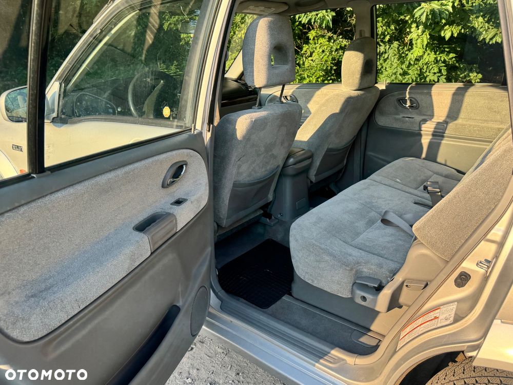 Suzuki Grand Vitara 2.7 V6 - 16