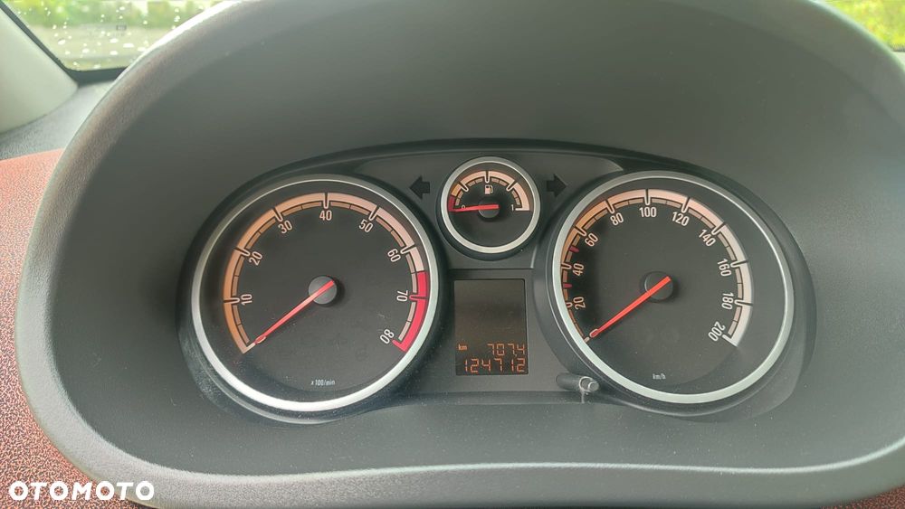 Opel Corsa 1.4 16V Energy - 14