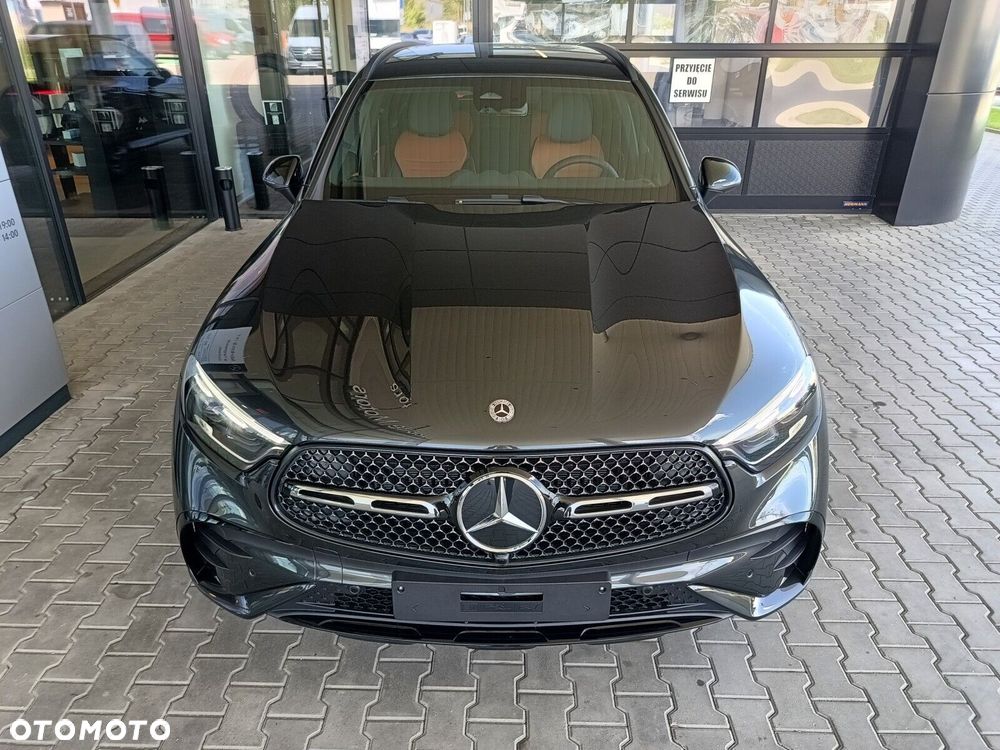 Mercedes-Benz GLC - 3
