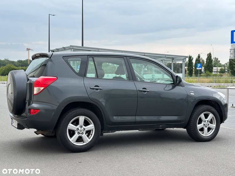 Toyota RAV4 2.2 D-4D 4x4 - 14