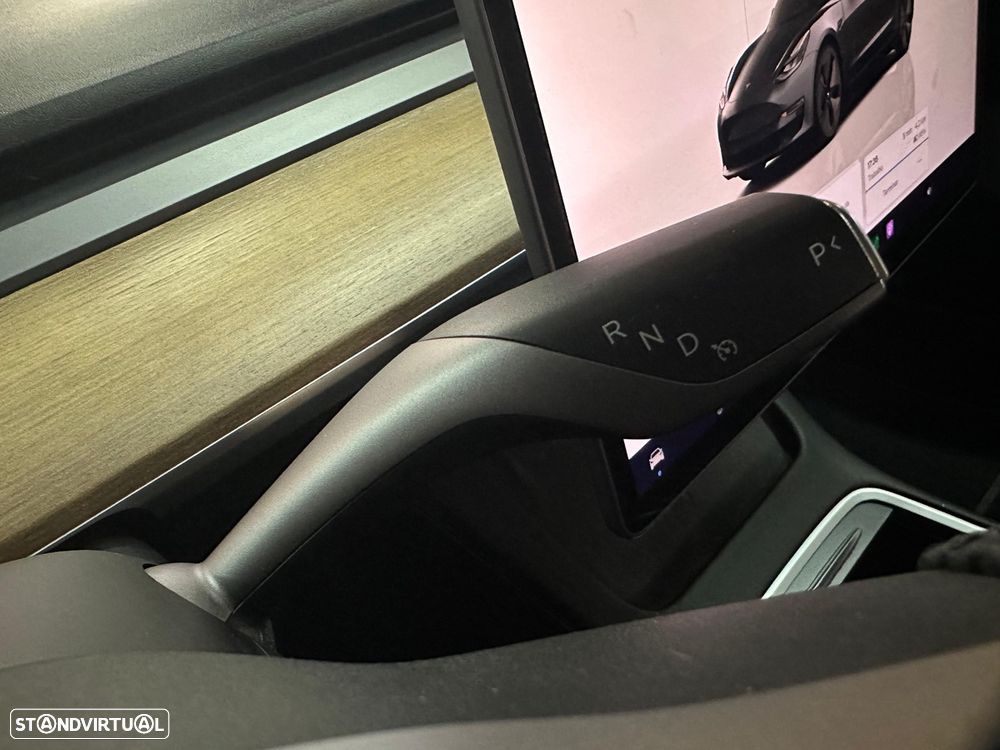 Tesla Model 3 Long Range Tração Integral Premium - 37