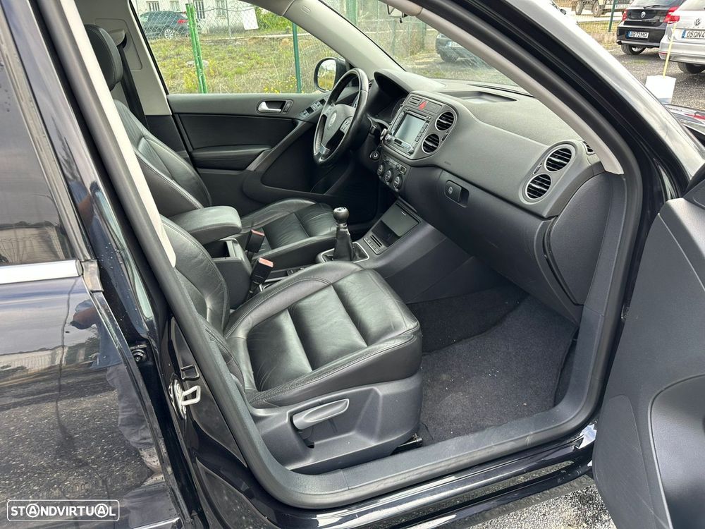VW Tiguan 2.0 TDI Sport 4Motion - 13