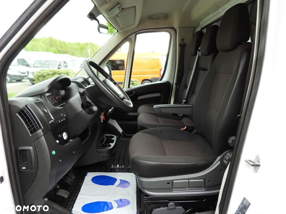 Peugeot BOXER PLANDEKA 10 PALET TEMPOMAT PNEUMATYKA KLIMATYZACJA  165KM - 25