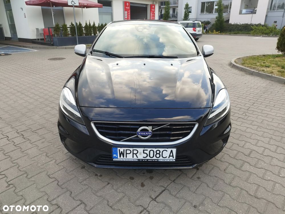 Volvo V40 T2 Drive-E R-Design Momentum - 2