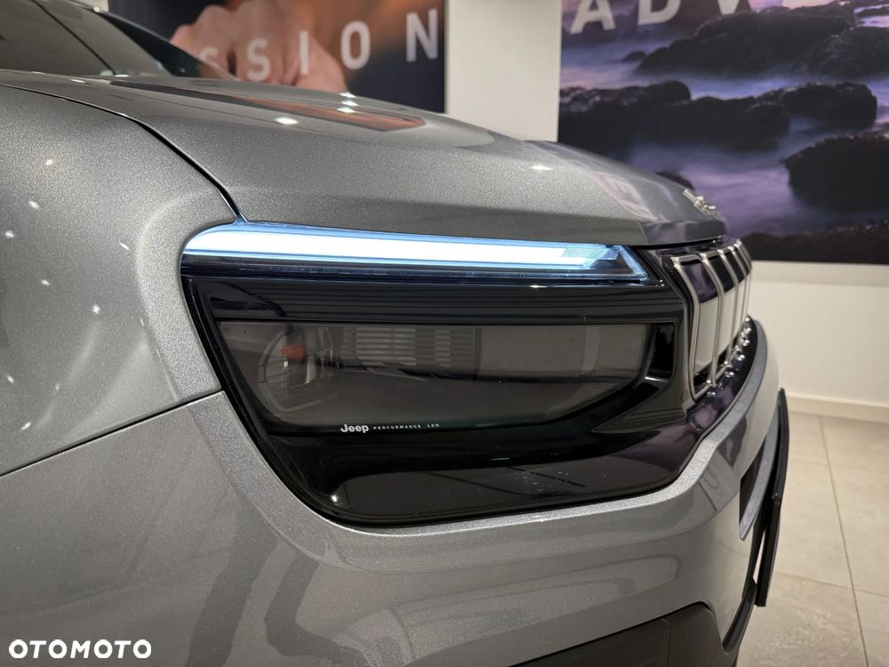 Jeep Avenger 1.2 T3 mHEV Altitude FWD eDCT6 - 11