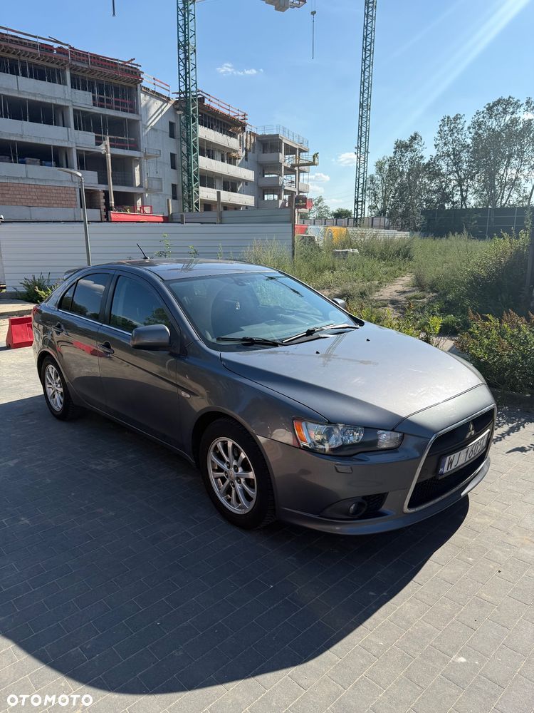 Mitsubishi Lancer Sportback 1.6 ClearTec - 3