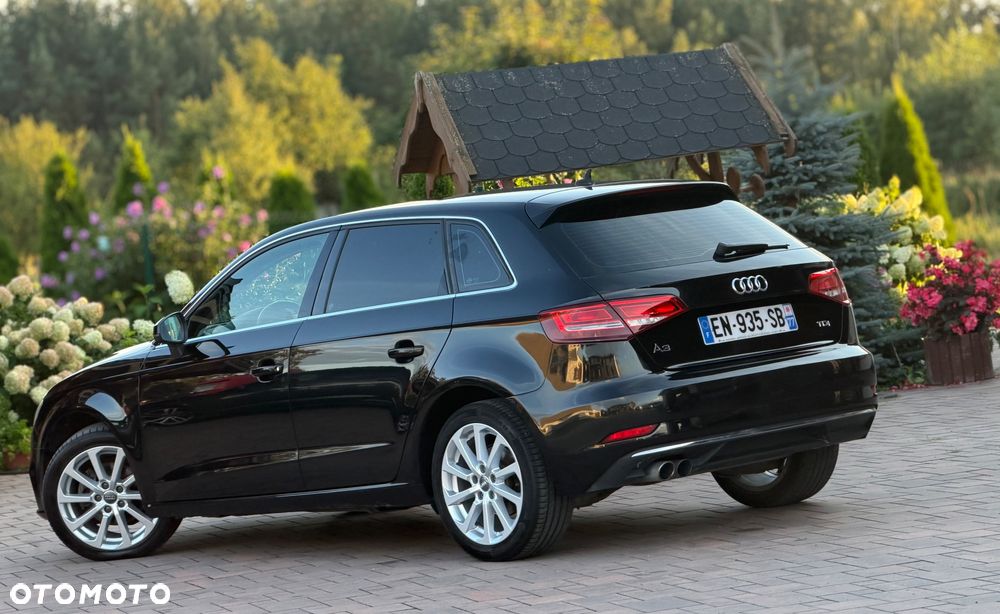 Audi A3 Sportback 2.0 TDI clean diesel Ambiente S tronic - 22
