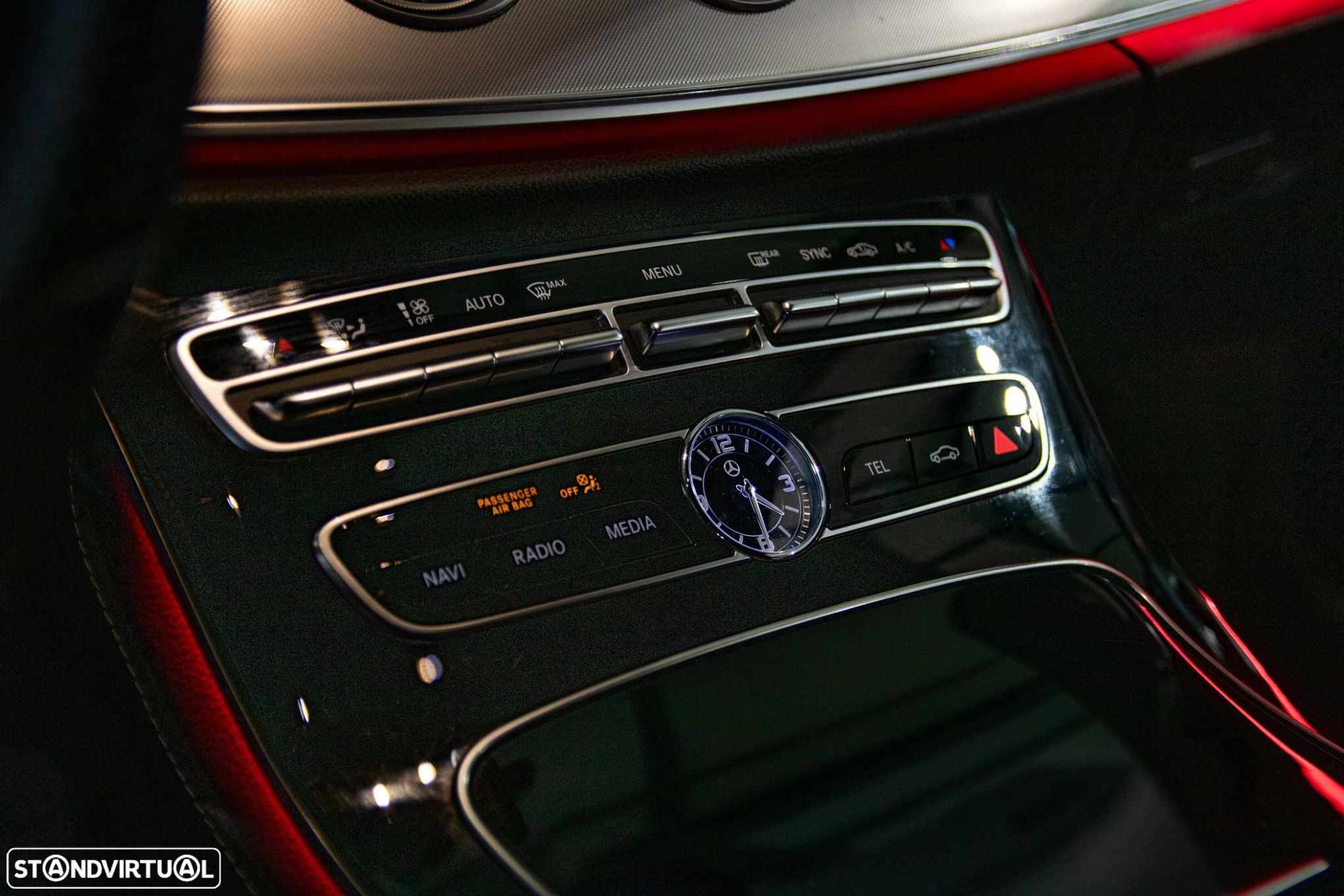 Mercedes-Benz E 450 4-Matic AMG Line Aut. - 38