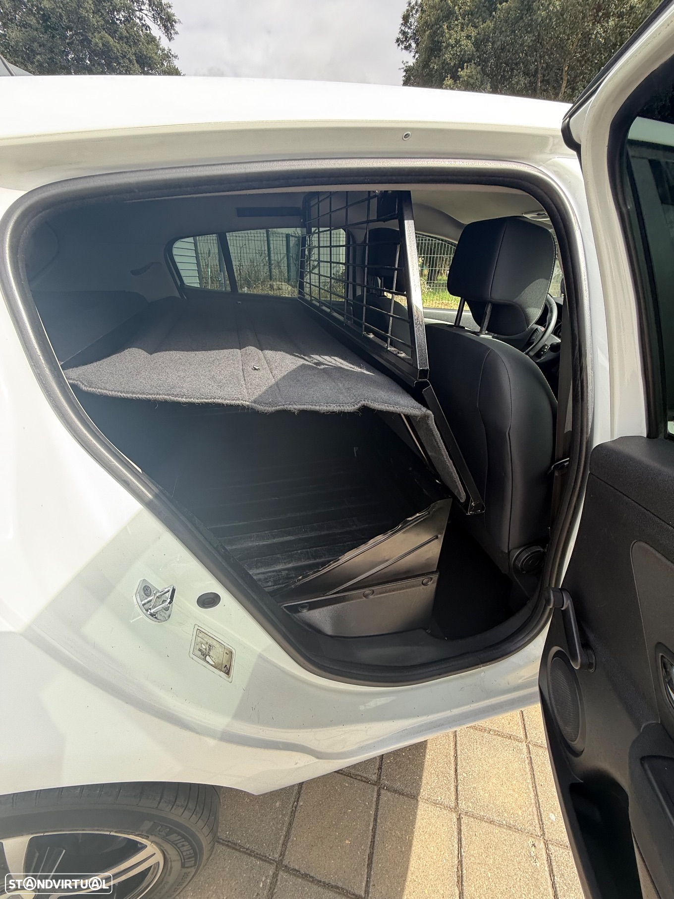 Renault megane 1.5 dci van comercial deduz iva - 23