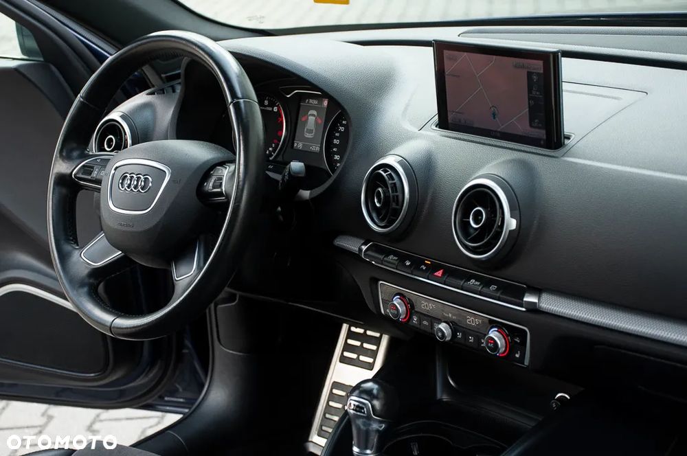 Audi A3 3-drzwiowe 1.8 TFSI S tronic Ambiente - 17
