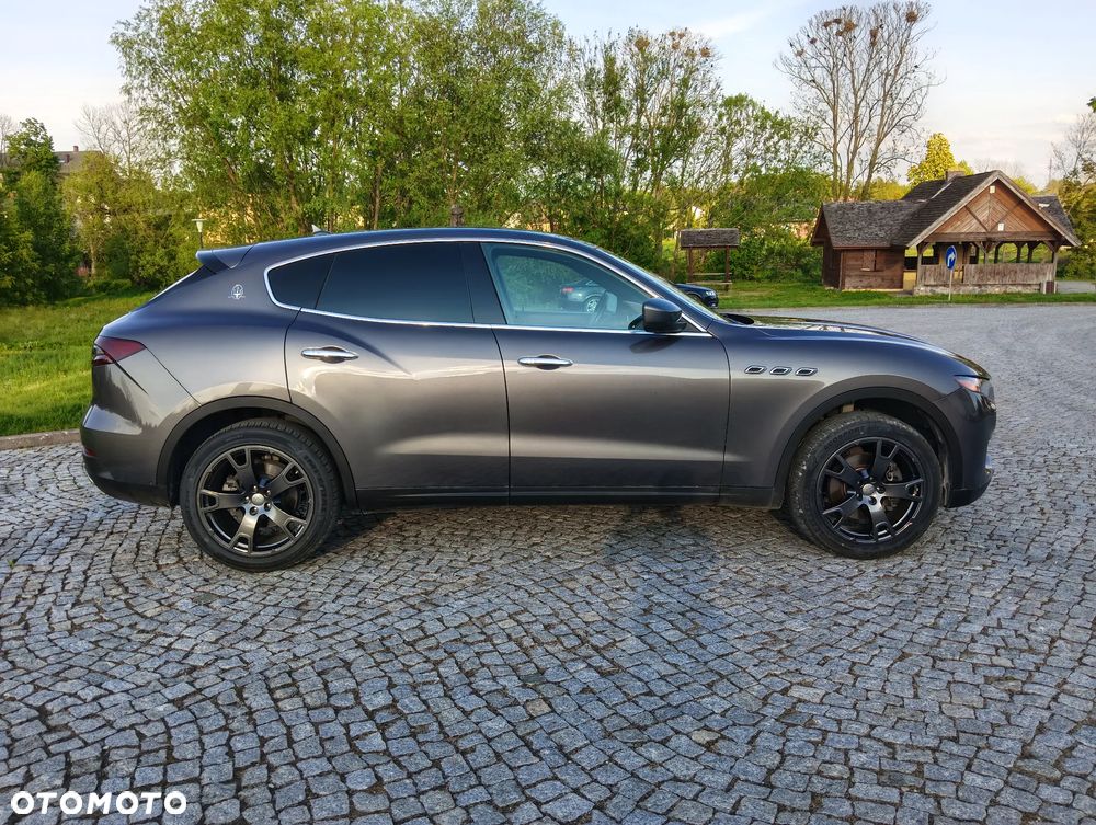 Maserati Levante - 8
