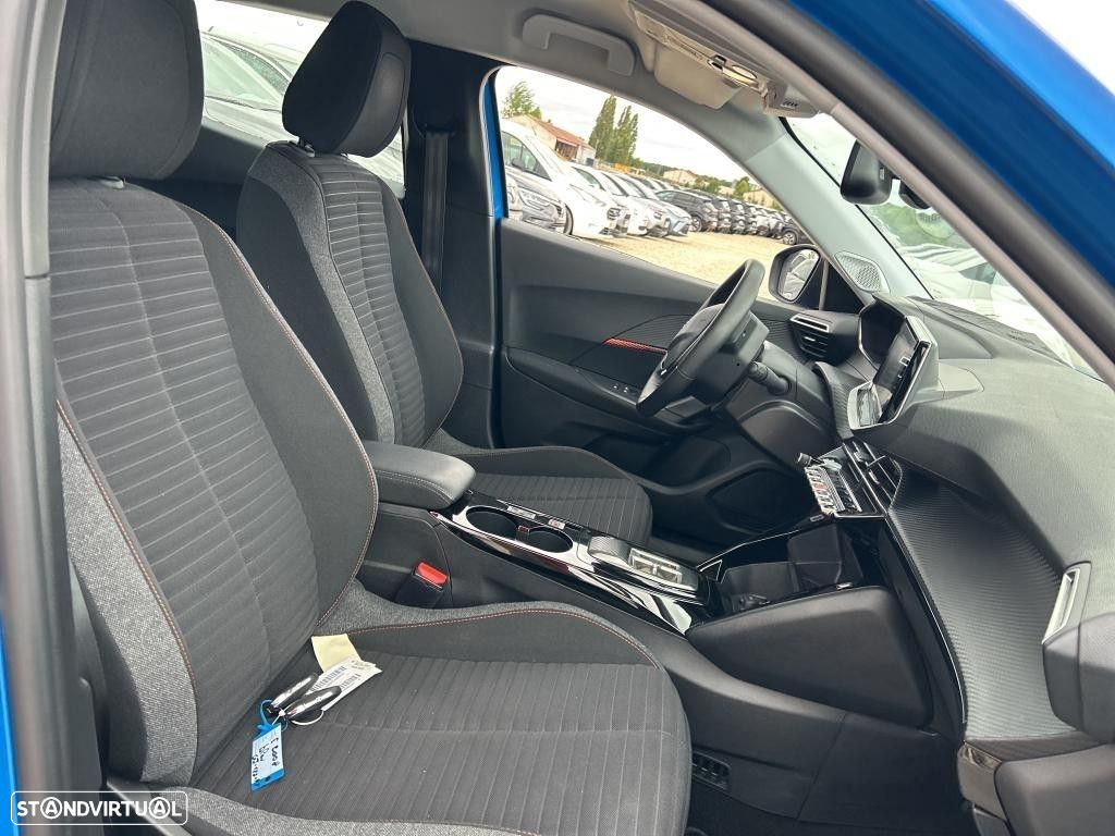 Peugeot e-2008 50 kWh Allure - 5