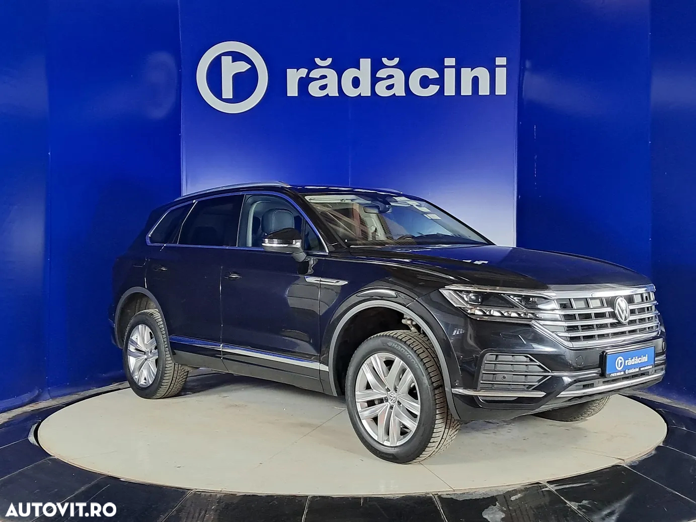 Volkswagen Touareg - 5