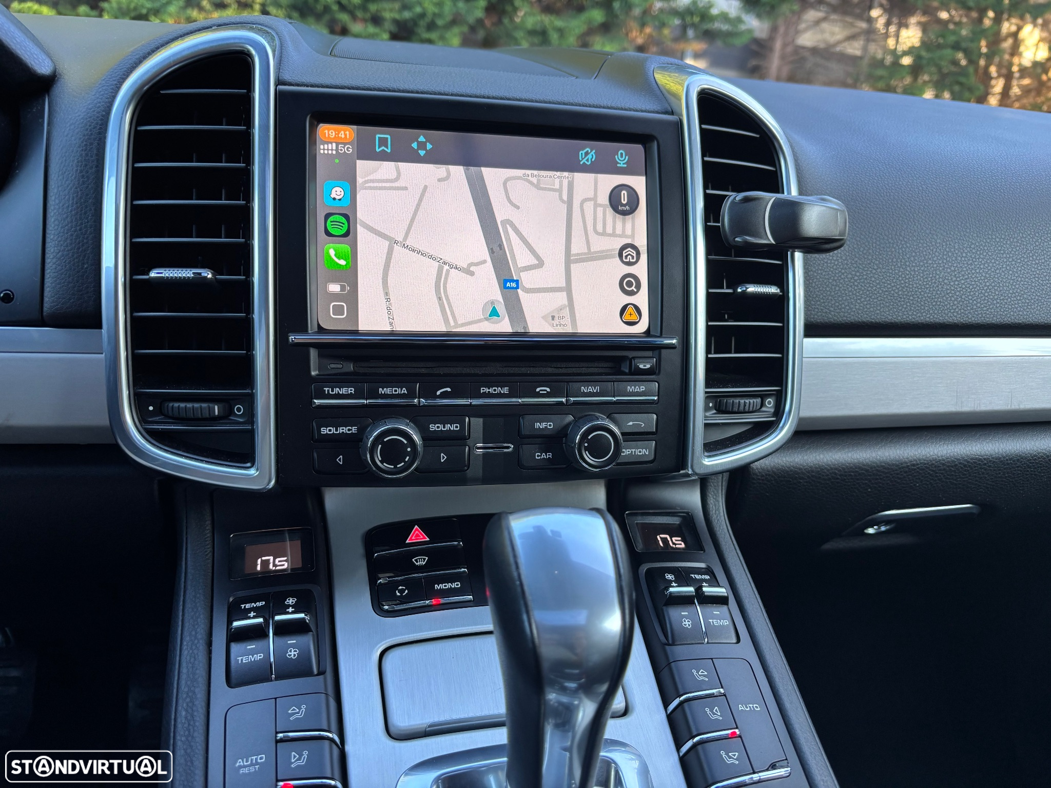 Porsche Cayenne II Platinum Edition - 13