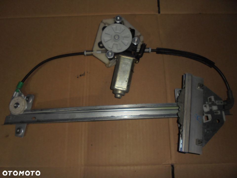 MECHANIZM PODNOSNIK SZYBY PRAWY PRZOD VOLVO V40 - 4