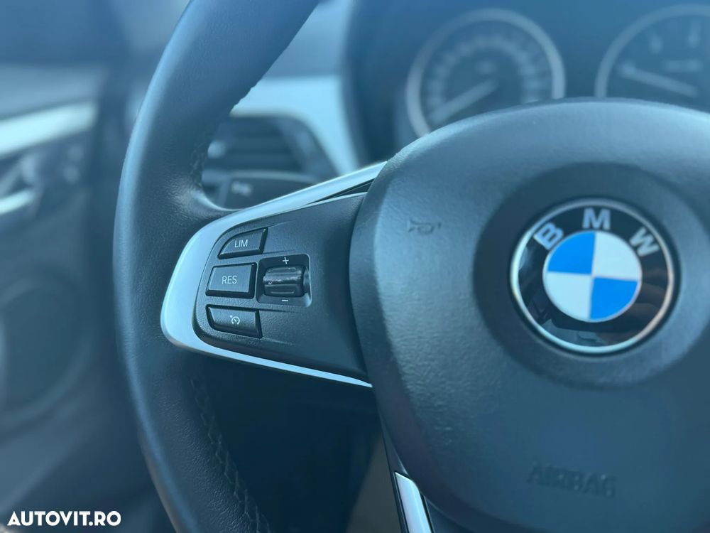 BMW X1 xDrive20d AT - 15