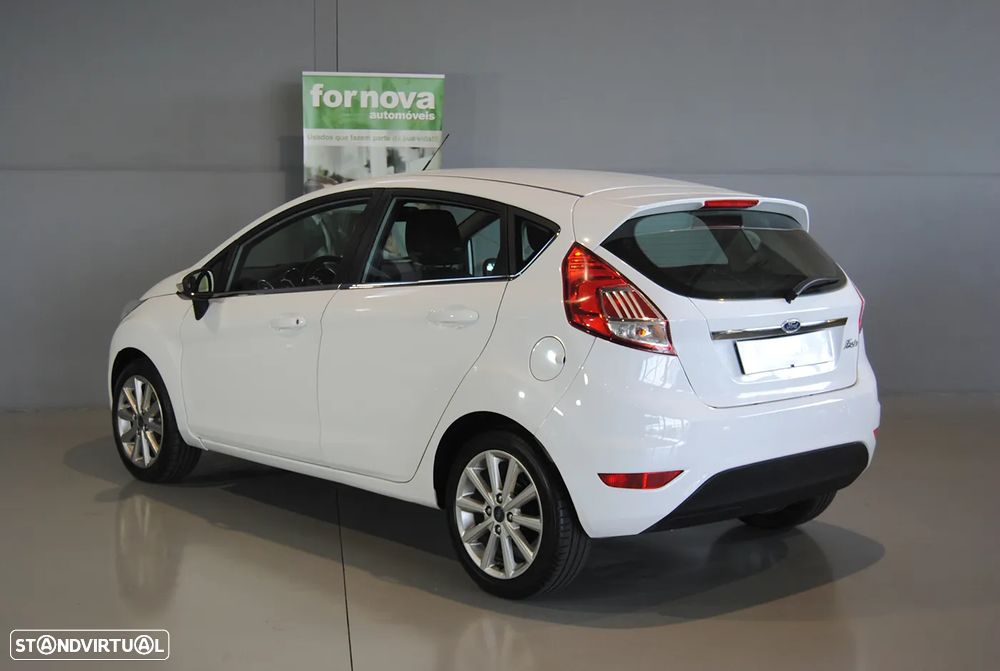 Ford Fiesta 1.5 TDCi Titanium - 9