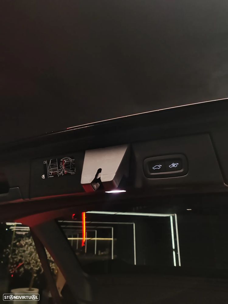 Volvo V90 2.0 T8 PHEV Inscription Expression AWD - 22