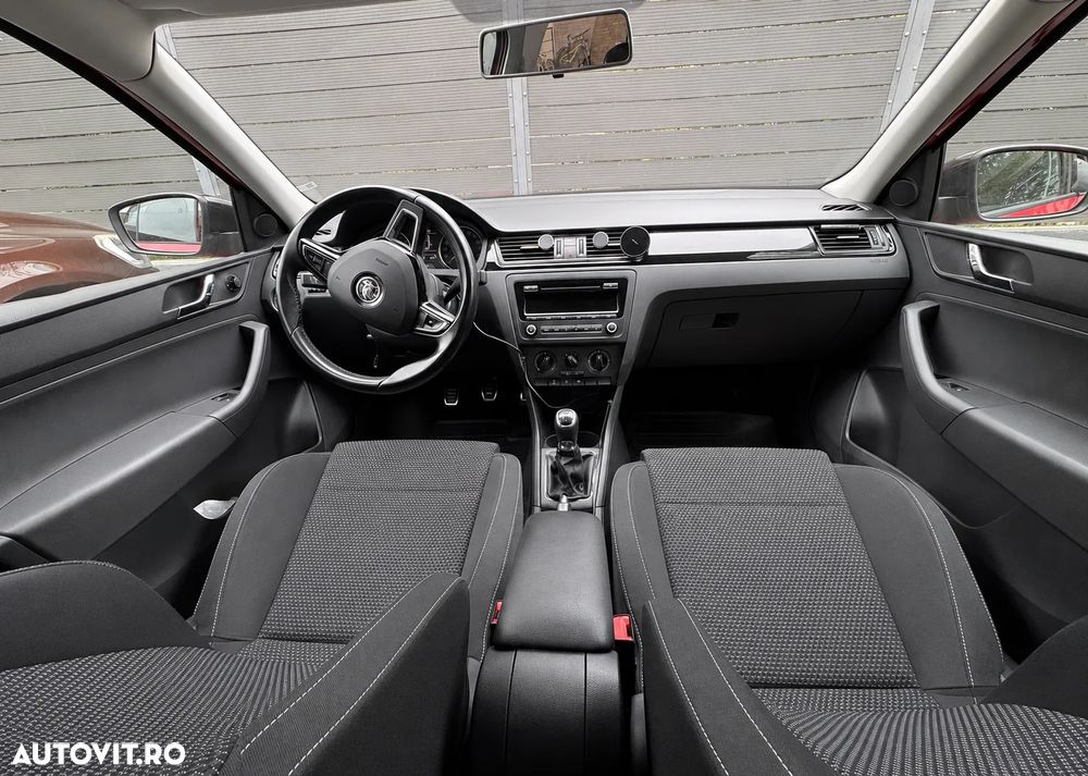 Skoda RAPID 1.2 TSI Ambition - 6