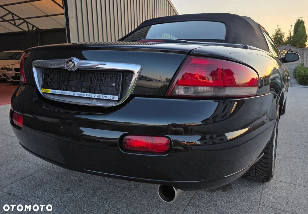 Chrysler Sebring Cabrio 2.7 LX - 8