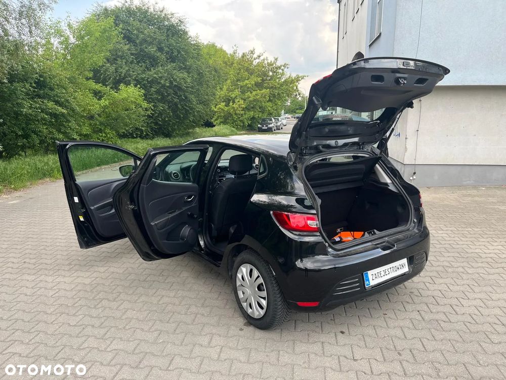 Renault Clio 1.2 16V 75 Collection - 16