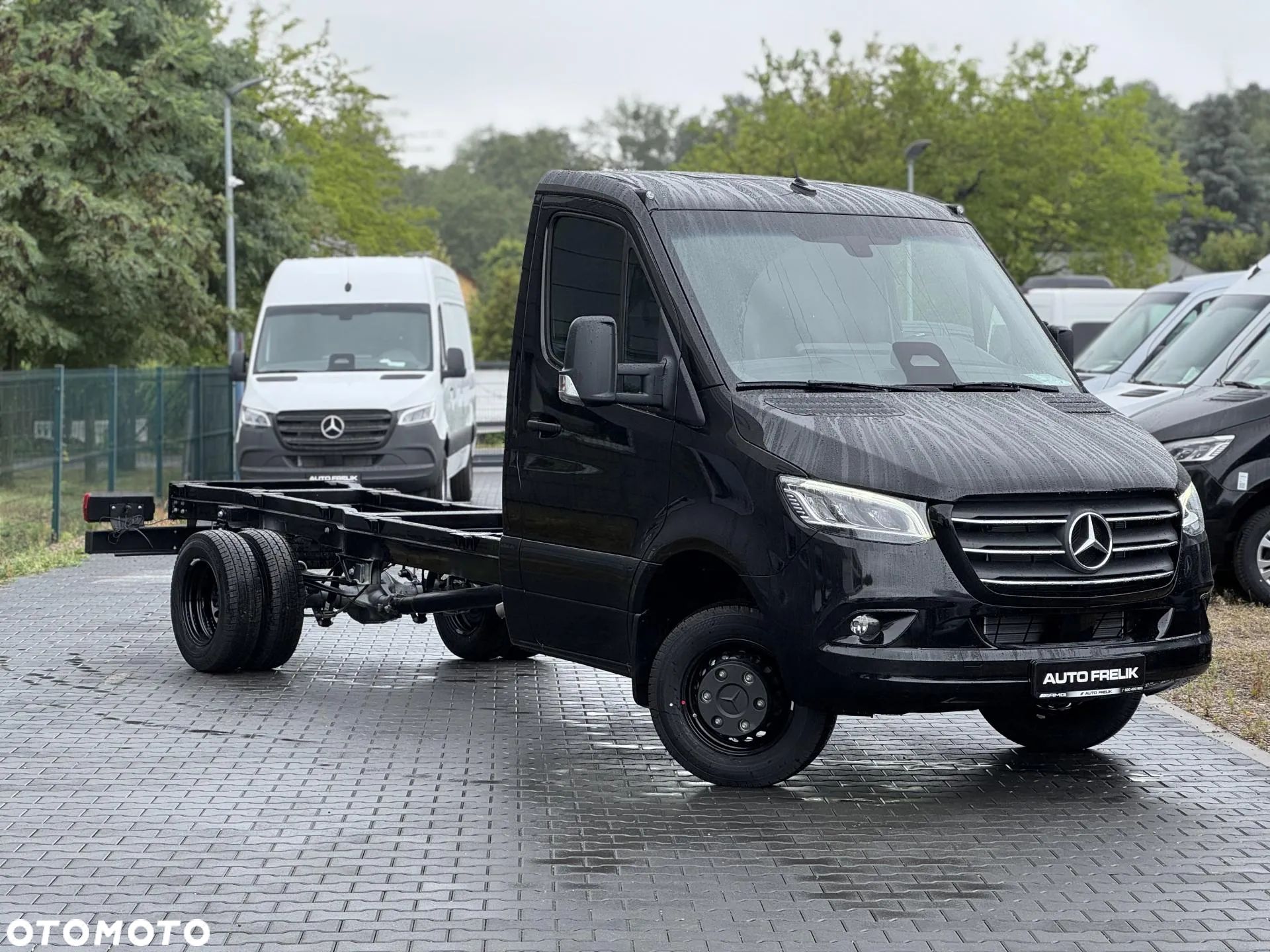 Mercedes-Benz Sprinter - 1