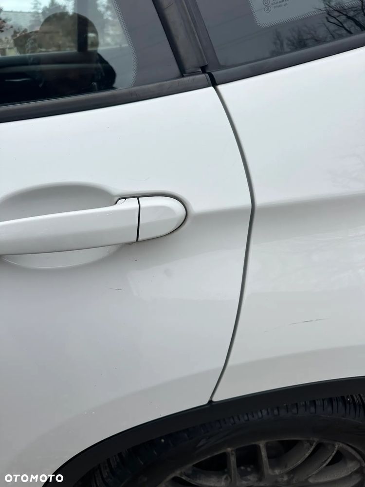 BMW X1 sDrive18d - 16