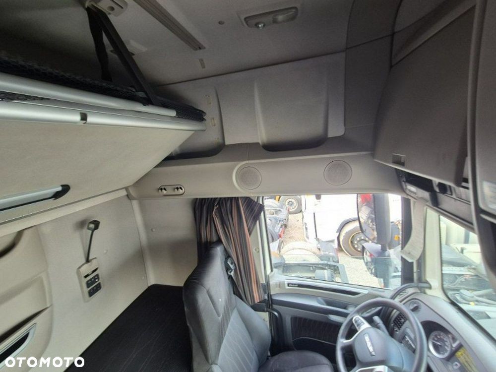 DAF xf - 27